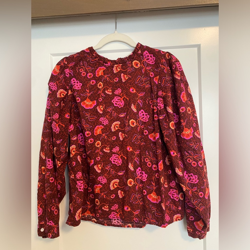 Puff-Shoulder Blouse